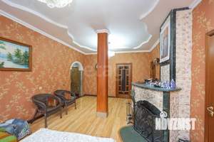 Дом 191м&sup2;, 2-этажный, участок 9 сот.  