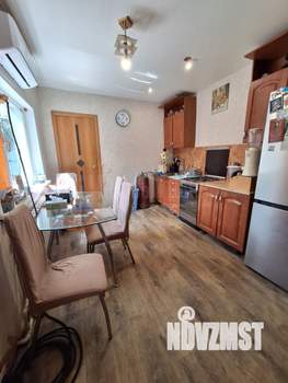 Дом 114м&sup2;, 2-этажный, участок 7 сот.  