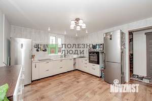 Коттедж 110м², 2-этажный, участок 10 сот.  