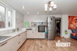 Коттедж 110м², 2-этажный, участок 10 сот.  