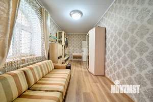 Дом 130м², 3-этажный, участок 6 сот.  