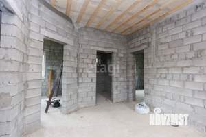 Дом 100м&sup2;, 1-этажный, участок 9 сот.  