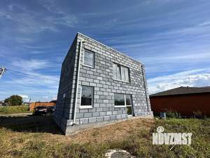 Дом 108м&sup2;, 2-этажный, участок 10 сот.  