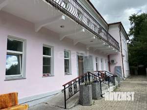 Дом 720м&sup2;, 2-этажный, участок 31 сот.  