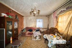 Дом 42м², 2-этажный, участок 10 сот.  