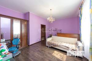 Дом 250м², 2-этажный, участок 10 сот.  