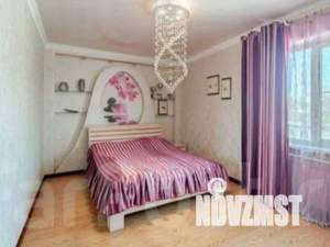 Коттедж 260м², 2-этажный, участок 6 сот.  