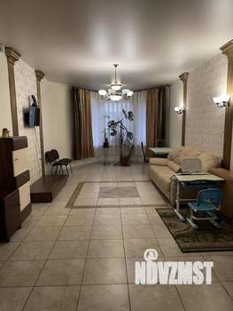 Дом 219м², 2-этажный, участок 15 сот.  