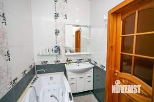 Дом 234м², 2-этажный, участок 8 сот.  