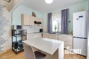 Дом 121м&sup2;, 2-этажный, участок 10 сот.  