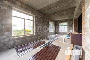 Дом 201м&sup2;, 2-этажный, участок 12 сот.  