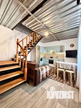 Дом 101м&sup2;, 2-этажный, участок 2 сот.  