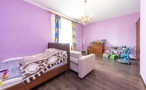 Дом 250м², 2-этажный, участок 10 сот.  