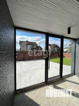 Дом 210м&sup2;, 3-этажный, участок 11 сот.  