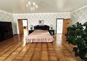 Дом 360м², 2-этажный, участок 20 сот.  