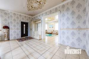 Коттедж 190м², 2-этажный, участок 5 сот.  