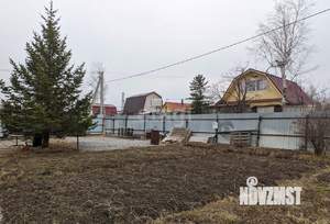 Дом 32м&sup2;, 2-этажный, участок 6 сот.  