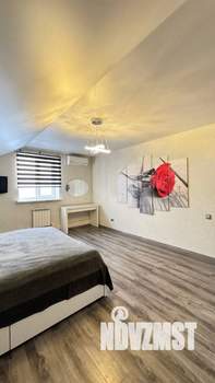 Коттедж 156м&sup2;, 2-этажный, участок 10 сот.  