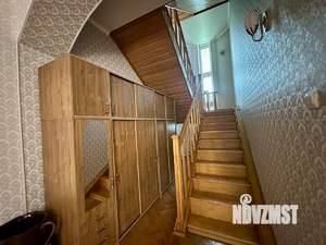 Коттедж 360м&sup2;, 2-этажный, участок 20 сот.  