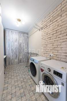 Таунхаус 200м², 2-этажный, участок 1 сот.  