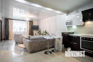 Таунхаус 100м², 3-этажный, участок 3 сот.  