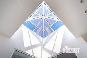 Дом 355м², 3-этажный, участок 10 сот.  