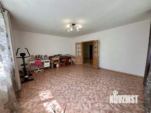 Коттедж 295м², 2-этажный, участок 9 сот.  