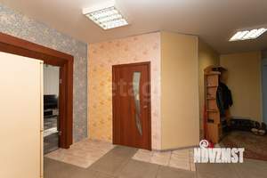 Дом 200м&sup2;, 2-этажный, участок 6 сот.  