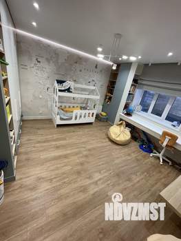 Коттедж 215м², 2-этажный, участок 14 сот.  