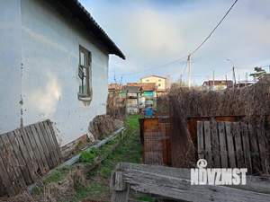 Дом 20м&sup2;, 1-этажный, участок 10 сот.  