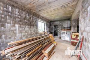 Дом 201м&sup2;, 2-этажный, участок 12 сот.  