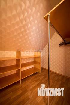 Дом 107м&sup2;, 2-этажный, участок 1 сот.  