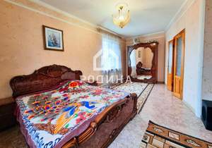 Дом 331м², 2-этажный, участок 921 сот.  