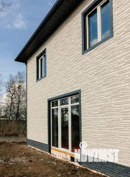 Дом 180м&sup2;, 2-этажный, участок 9 сот.  