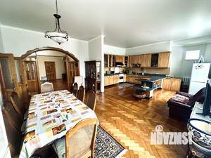 Коттедж 360м&sup2;, 2-этажный, участок 20 сот.  