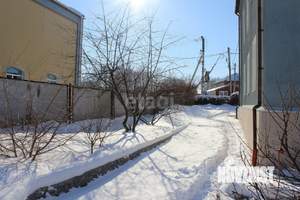 Дом 450м², 3-этажный, участок 46 сот.  