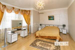 Дом 234м², 2-этажный, участок 8 сот.  