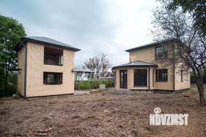 Дом 79м&sup2;, 2-этажный, участок 9 сот.  