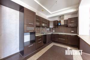 Таунхаус 225м&sup2;, 3-этажный, участок 5 сот.  