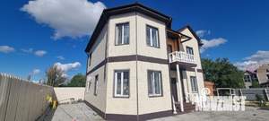 Коттедж 190м², 2-этажный, участок 5 сот.  