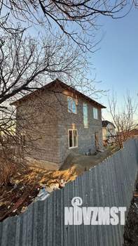 Коттедж 100м², 2-этажный, участок 7 сот.  