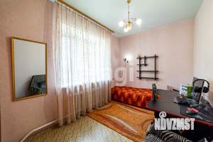 Дом 251м², 2-этажный, участок 15 сот.  