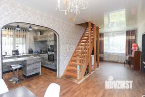 Дом 150м&sup2;, 2-этажный, участок 11 сот.  