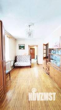 Дом 72м&sup2;, 2-этажный, участок 7 сот.  