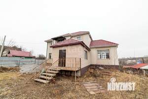 Коттедж 436м², 2-этажный, участок 10 сот.  