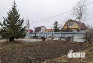 Дом 32м², 2-этажный, участок 6 сот.  