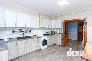 Дом 433м&sup2;, 2-этажный, участок 10 сот.  