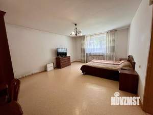 Коттедж 295м², 2-этажный, участок 9 сот.  