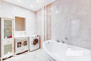 Коттедж 146м&sup2;, 2-этажный, участок 10 сот.  