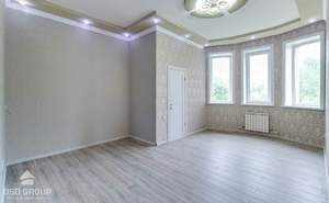Дом 439м², 3-этажный, участок 439 сот.  